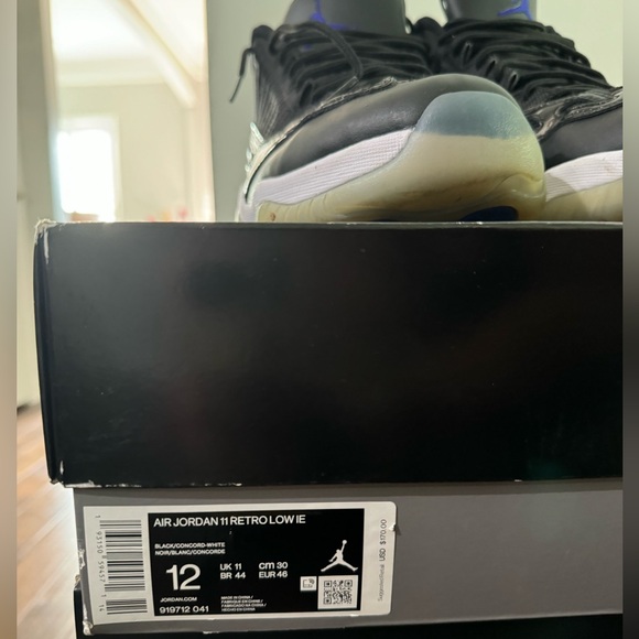 AIR JORDAN 11 RETRO LOW IE - Picture 8 of 11